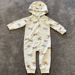 NWOT Carters 12m Cozy Airplane Print Hooded One Piece Set for boys or girls